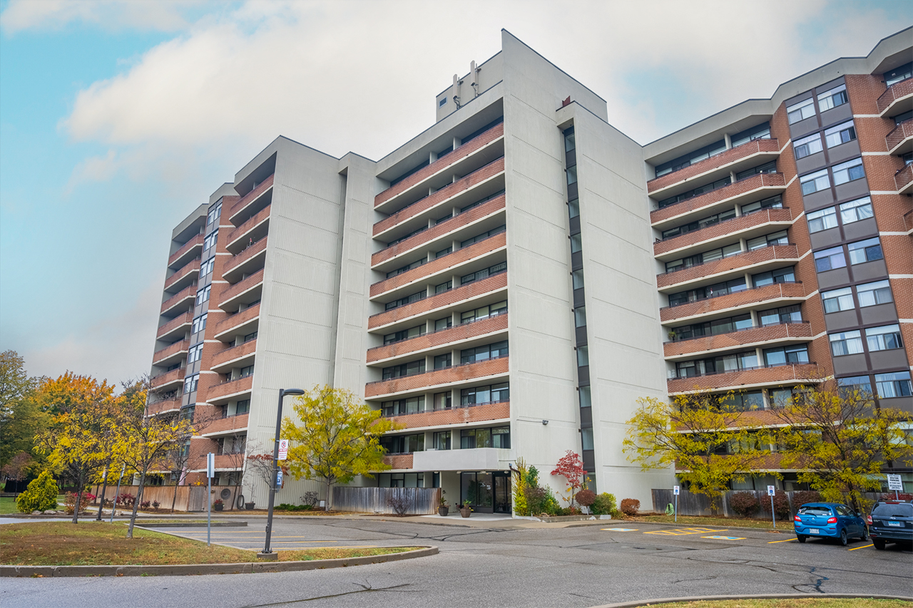 405 – 2301 Derry Road West | Mississauga