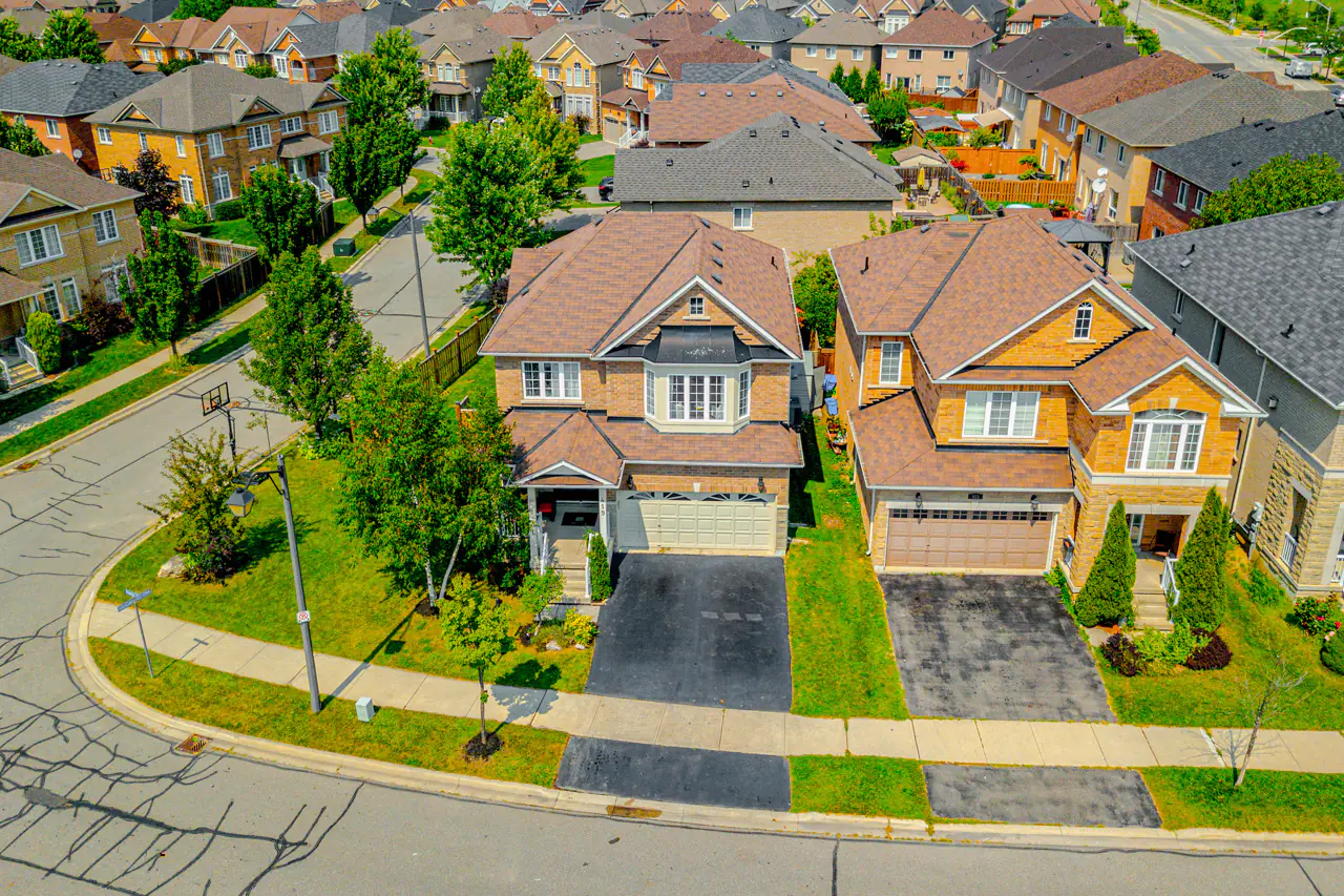 Clarke_Website_007_CLARKE_419PettitTrail_Drone__002DJI_0002