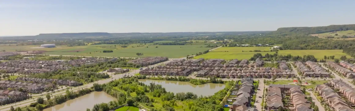 Milton's Scott neighbourhood