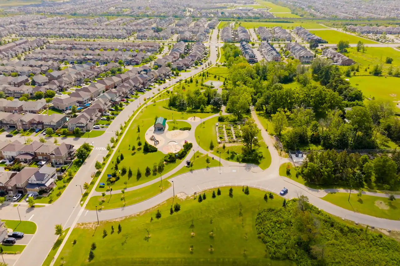 Aerial shot of Sunny Mount Park in Milton, Ontario